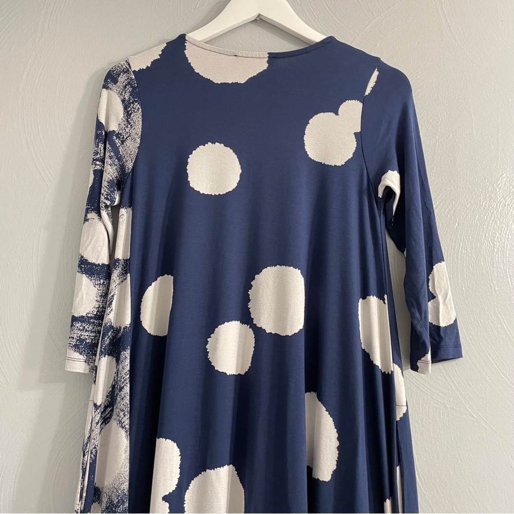 Alembika Spot Swing Navy and White Dress, Mixed dot V neck Line dress size 0 - Picture 10 of 13
